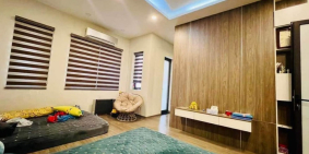 Bán nhà phố Võ Văn Dũng, gara ôtô, DT62m2 x 5T, MT5.8m. 17 Tỷ TL