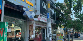 Chính chủ Cho Thuê Nhà Mặt Tiền Kinh Doanh Đường Huỳnh Tấn Phát Quận 7