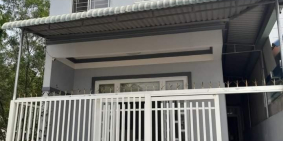 Bán nhà sổ riêng đường lớn thích hợp ở ngay