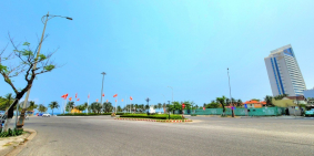 Cần bán khách sạn 4 sao mặt tiền Võ Văn Kiệt, Đà Nẵng.