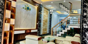 Bán nhà sổ riêng, sang tên công chứng ngay. .