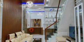 Cần bán nhà chính chủ xây ở chắc đẹp hẻm xe hơi, 3 tấm + sân thương,Phạm Văn