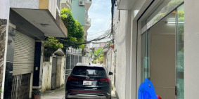 Cho thuê nguyên nhà 4 tầng ngõ 132 An Đà, Ngô Quyền.