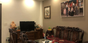 Bán nhà phố Khuất Duy Tiến, gần chợ kinh doanh đỉnh, DT 79m2. Giá chỉ nhỉnh 14