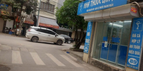 cần bán gấp nhà mặt phố đường nước phần lan giá tốt nhất khu vực