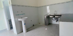 Cho thuê nhà Mặt Tiền Kinh Doanh Buôn Bán Gần trường THCS Tân Phong