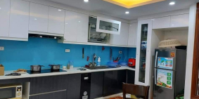 Chị Lan bán gấp nhà liền kề Dọc Bún, Cây Quýt gần chợ 50m2 chỉ 7.19 tỷ.