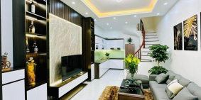 Bán Nhà NGÃ 6 #XÃ_ĐÀN. 46.5m2. Ô TÔ ĐỖ CỬA. 5.9tỷ MT 4.5M. BAN CÔNG RỘNG. 4 Ngủ