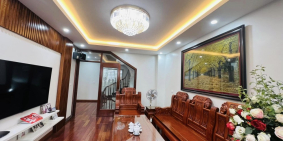 Bán nhà 96m2 Ngõ 210 Nghi Tàm, Tây Hồ Biệt thự Hưởng thụ 10m Ô tô tránh 11.9 Tỷ