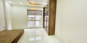 Bán nhà dòng tiền mới xây phố Thái Thịnh, ô tô, DT100m2 8 tầng thang máy chỉ 18