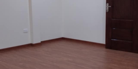 Bán nhà 49m2 4 ngủ phố Nghi Tàm, Tây Hồ Ô tô dừng đỗ ngày đêm 6 Tỷ