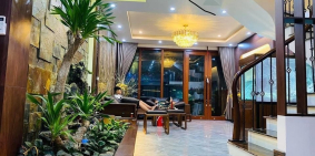 Bán Nhà Ngõ 10 #NGUYÊN_HỒNG cạnh Hồ Thành Công. Ô TÔ ĐỖ CỬA Ngõ Thông 8.2 tỷ