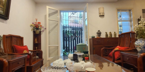 Bán nhà 128m2 phố Nghi Tàm, Tây Hồ Biệt thự Gara Ô tô tránh 15.8 Tỷ