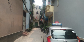 Nhà chia lô Ô tô đỗ cạnh phố Nguyễn Văn Lộc, Làng VKCA 40m2 chỉ 4.09 tỷ.