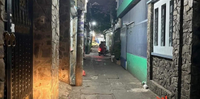 Bán nhà đường Âu Cơ, Tân Phú, DTSD 20m2, 2 tầng, chỉ 1.2 tỷ TL chính chủ.