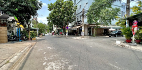 Nhà Kênh Tân Hóa, Cách MT 1 Căn, 8x16x4T, CHDV, Chỉ Nhỉn 10 Tỷ