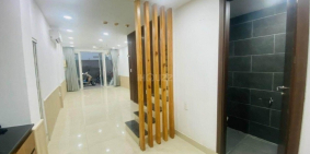 Tôi chính chủ & đang ở căn  nhà số 186/10 Nguyễn Thái Sơn P4 GV 3  tầng, hơn 4