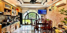 Hiếm bán, MT Phan Văn Trị, 64m2, 6 tầng có thang máy, 4pn nhà mới đẹp, 10.6 tỷ