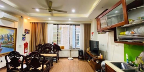 Bán nhà mặt hồ Văn Chương, ô tô tránh, vỉa hè, view hồ,  DTXD 79m2 x 5 tầng, MT