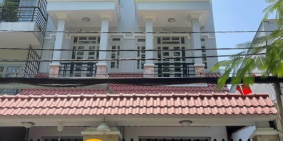 Nhà mới full nội thất đường lâm văn bền.Dt:4x20m 2 lầu 5pn