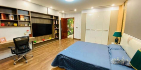 Mặt phố Nguyễn Đình Thi, Trích Sài hai mặt đuòng view Hồ Tây 168m2 chỉ 105 tỷ.