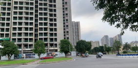 Bán gấp căn góc chung cư cao cấp Masteri Waterfront Gia Lâm view vô cực hồ nước