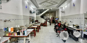 Ngộp Bank 7 Tỷ Bán Gấp Nhà 4 Tầng, 80m2, Ngang Bề Thế 5m, Lũy Bán Bích , Tân