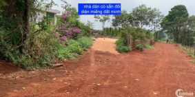 Bán miếng vườn đẹp, sổ riêng, giá 360 triệu/2080 m2, mặttiền đường nhựa đi huyện