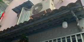 Nhà 3 tầng cách 1 căn ra Ni Sư Huỳnh Liên, Tân Bình. 2.85 tỷ