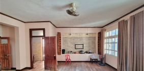 Bán nhà Nguyễn Trãi 75m2 x 4 tầng- ô tô vào nhà- Lô góc- kinh doanh bất chấp