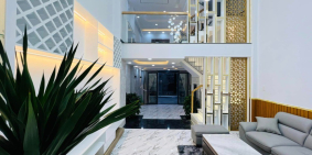 Cần tiền bán gấp căn nhà HXH, Đường Điện Biên Phủ, Phường 15, Bình Thạnh