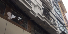 Nhà đẹp 5 tầng Linh Đàm, Bằng Liệt Ngay trường tiểu học Chu Văn An ô tô đỗ