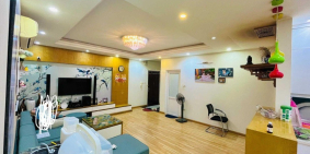 Bán gấp căn hộ chung cư 187 Nguyễn Lương Bằng 2PN DT: 60m2 giá 3.2 tỷ