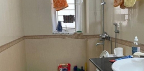 Mặt phố Pháo Đài Láng, 60m2, 5 tầng, 2 thoáng vĩnh viễn, kinh doanh tốt, 14.9 tỷ