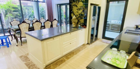 SIÊU VIP 1-0-2Biệt thự sân vườn KĐT Dịch Vọng 268m2, Nội thất triệu đô, 76