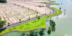 đất view hồ giá rẻ, sổ sẵn đường xe hơi vi vu