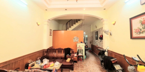 Rất hiếm, Bán nhà Phố Minh Khai 5 tầng 56m2 x MT 4.6m, Ngõ phân lô ô tô đỗ