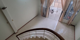 Bán Nhà phan xích long 66m2, hẻm ba gác, ngang 5.2m, 4pn chỉ 8.2 tỷ