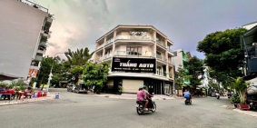 Mặt tiền đường 2C Phường Phú Mỹ, Q7. Trệt 3 lầu, 72m2. Sổ vuông 4m x 18m.