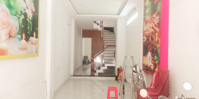 Cho thuê nhà đường Nguyễn Thị Minh Khai - phố tây KD - 60m2 giá chỉ 27 triệu.