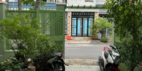 Mặt tiền đường 45, P Tân Qui Q7. Trệt 2 lầu, 5m x 22m. Sổ vuông vức. 14,9 tỷ