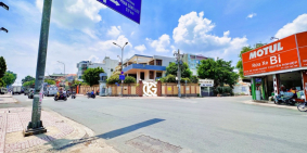 Cho Thuê Nhà GÓC 2 Mặt Tiền 740A Nguyễn Kiệm & Thích Quảng Đức, Q.Phú Nhuận