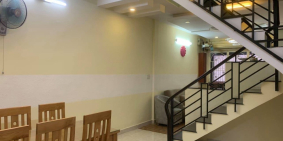 Nhà mới 2 tầng, hẻm ô tô cách 2 căn ra mặt tiền Vườn Lài. 4,6 tỷ