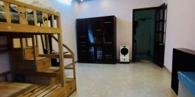 Hiếm, bán ngôi nhà nhỉnh 6 tỷ, ô tô qua đường Nguyễn Trãi, 40m, mt 4m, sổ vuông