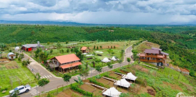 Kẹt tiền cần bán gấp lô đất 1096,9m2 trong khu dân cư mới. LH 0938656857 xem sổ