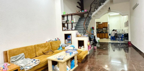 NHỈNH 11 TỶ  -SAU LƯNG MẶT TIỀN LÊ VĂN DUYỆT - 82M2 (4x21 ) A4 - Ô TÔ VÀO NHÀ -