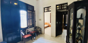 Bán nhà ngõ vip phố Hoàng Cầu, lô góc, ô tô tránh, dân trí cao.