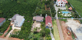 Bán Đất Sân Vườn Sẵn Nhà Ở Tại Hoài Đức Tổng Diện tích 1855m2 Thổ cư 150m2