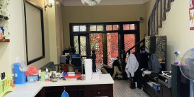 Bán nhà 5 tầng khu phân lô cán bộ đường Đê La Thành, an sinh tốt, thiết kế đồng