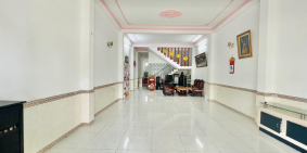 SIÊU HIẾM _ BÁN GẤP NHÀ ĐẸP _ MẶT TIỀN ĐƯỜNG 5,5M _ NGAY KHU VỰC FPT _GÍA 3,5 tỷ